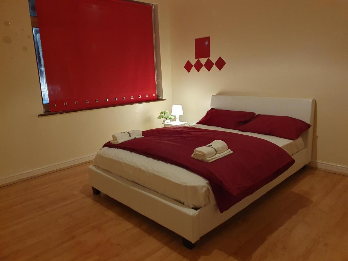 Northolt  Amh Hotel - Greenford Station מראה חיצוני תמונה