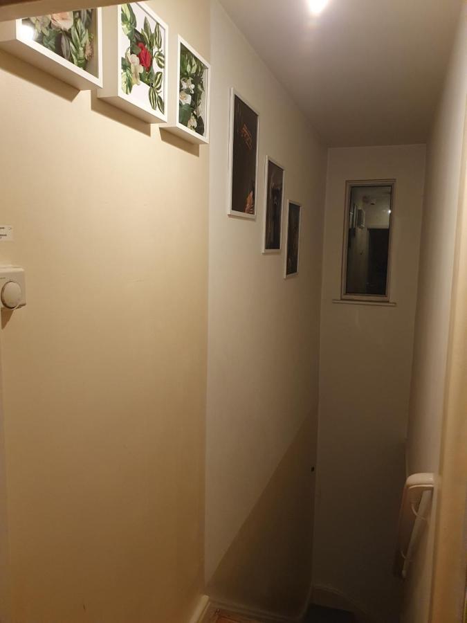Northolt  Amh Hotel - Greenford Station מראה חיצוני תמונה